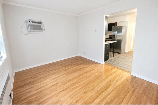Building Photo - 424 Palisade Ave
