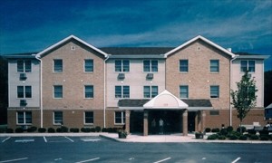 Exterior - Howard Jones Manor Apartments