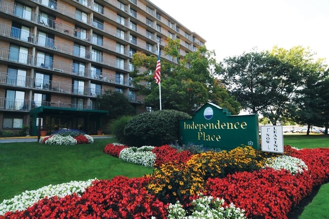 Independence Place Apartments - Independence Place Apartments