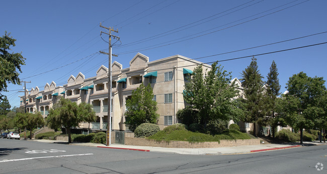 Building Photo - Casa Del Rio Senior Apartments