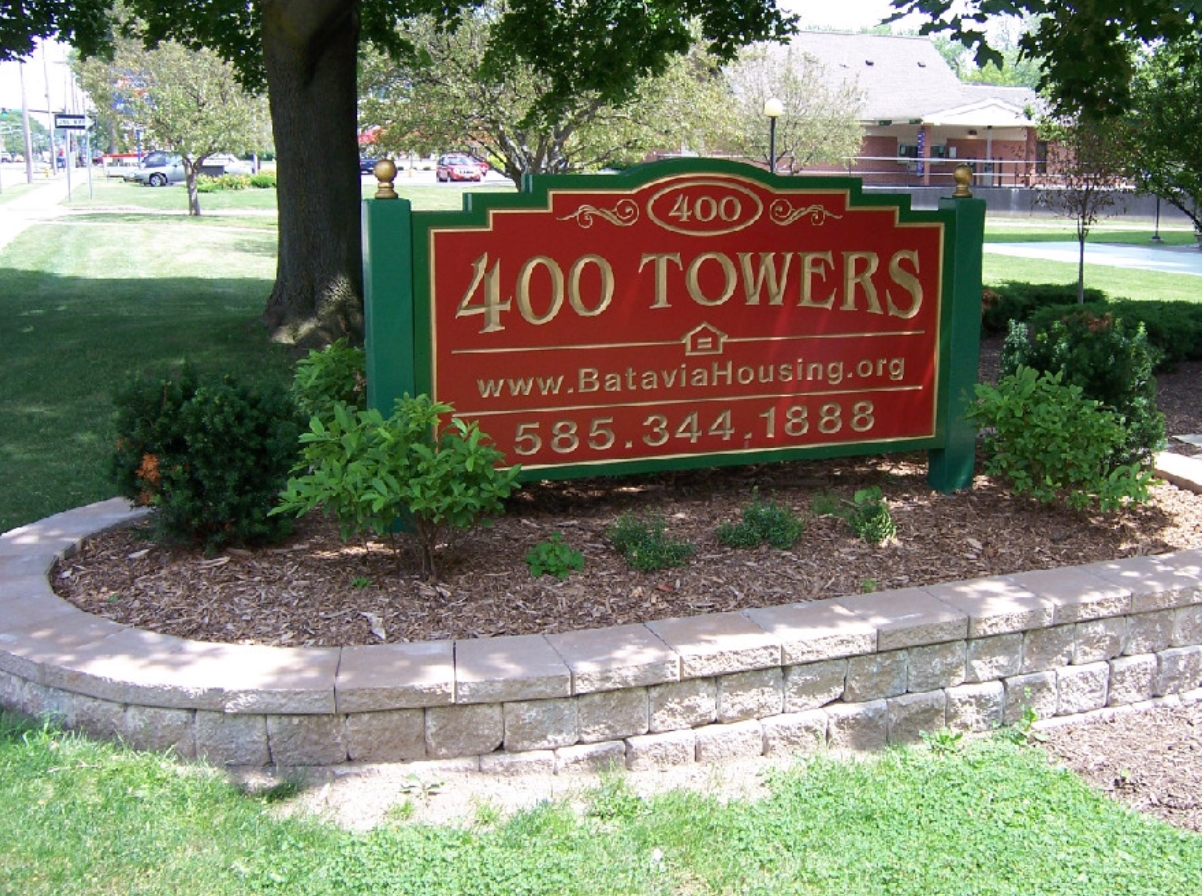 400 Towers - 400 E Main St Apartments