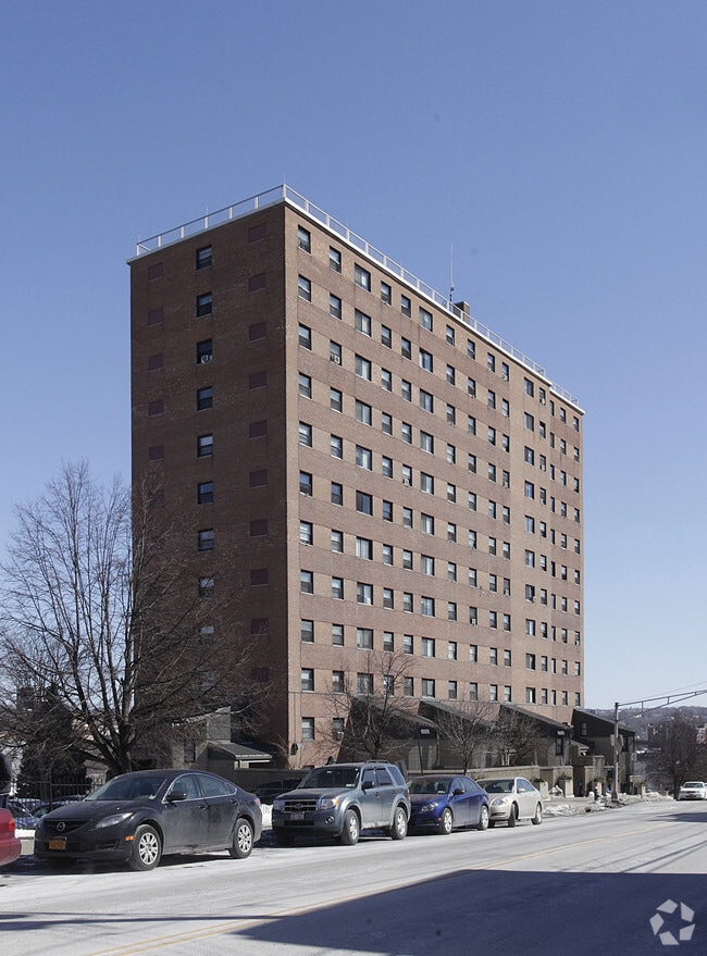 Primary Photo - Lincoln Square Homes Rental