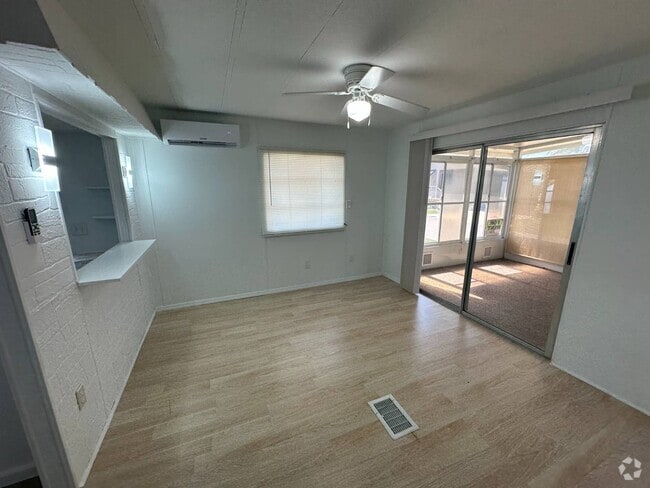 Building Photo - 1212 Orchid Ct Rental