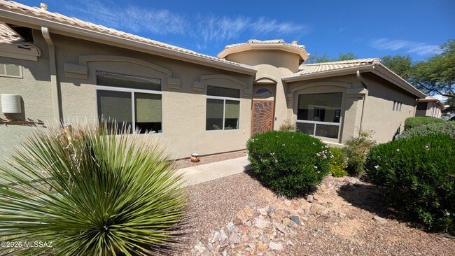 Building Photo - 63722 E Haven Ln