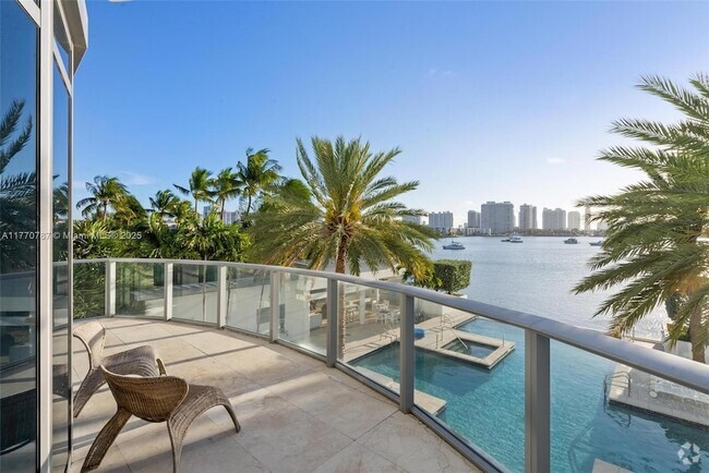 Building Photo - 17301 Biscayne Blvd Rental