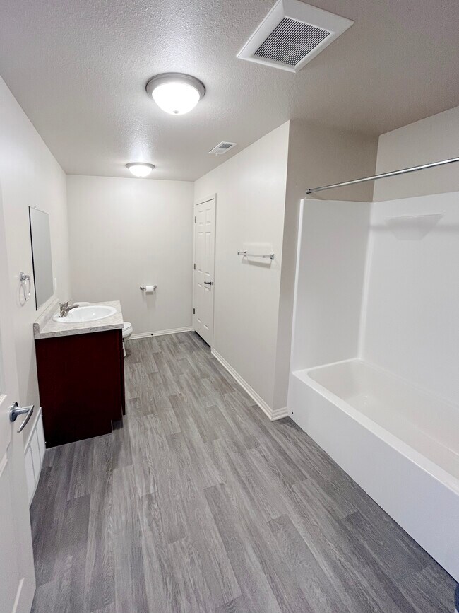 The Cottages at Bridgewater (Senior 55+) Apartments Fort Wayne