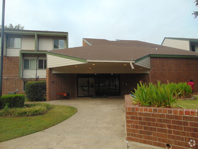 Building Photo - Bond House Senior Apartments