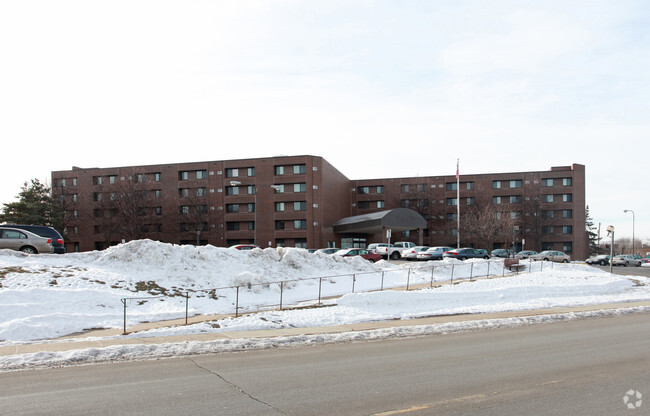 The Hillock  Affordable Housing for Seniors 55+ in Minneapolis