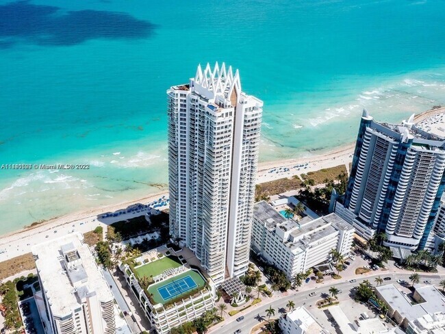 Building Photo - 6365 Collins Ave Rental