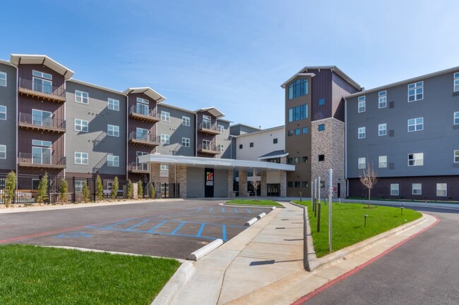 Building Photo - Turners Rock Senior Living Rental