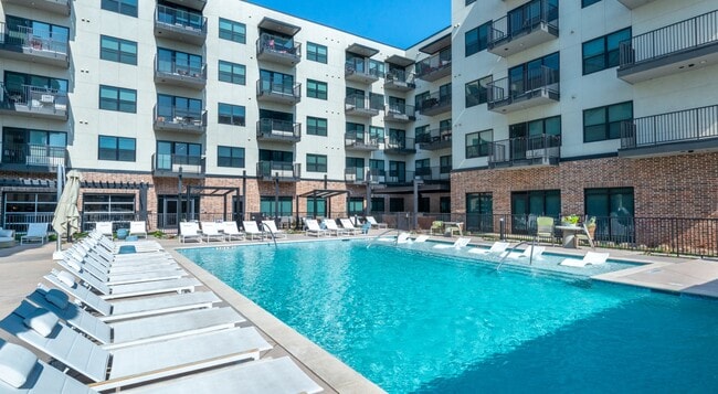 Building Photo - Depot on Main