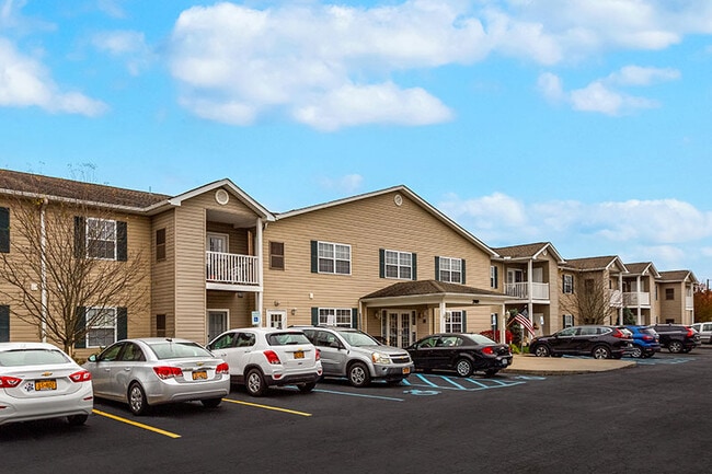 Exterior - Connect55+ Wheatfield East Active Community55 Rental