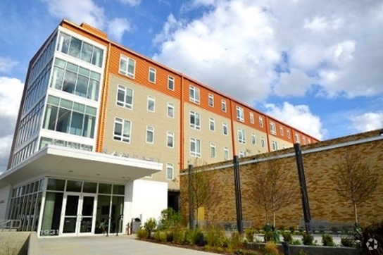 Building Photo - King Rampart Senior Living Rental
