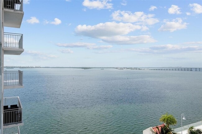 Photo - 1111 Brickell Bay Dr Unit 709 Condo