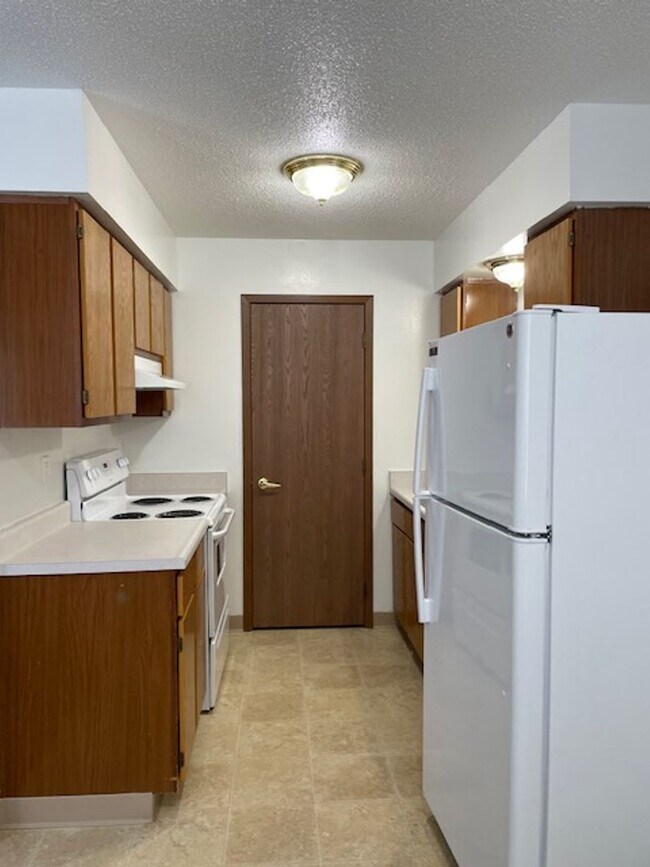 Lake Park Apartments Polk City, Iowa 1 unit available After55