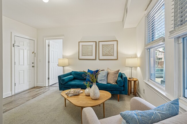 Building Photo - 9 Wheeler St