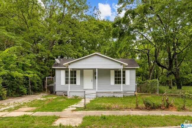 Building Photo - 7213 Naples Ave Rental