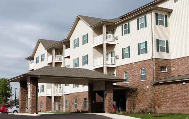 Heritage Place at LaSalle Square - Heritage Place at LaSalle Square Apartments