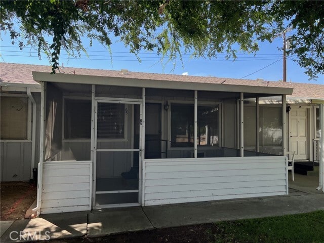 Building Photo - 150 E Lakeshore Dr Rental