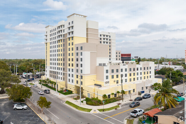 Building Photo - Mosaico Rental