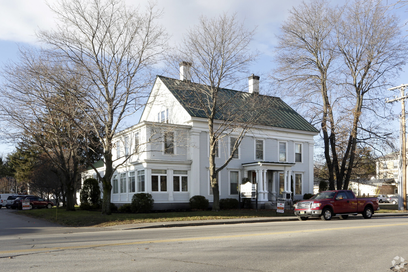 Roncalli Apartments - Roncalli Apartments