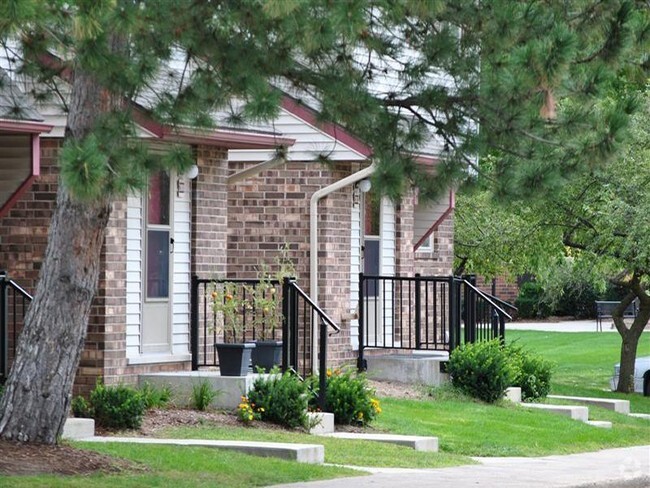 Building Photo - Butternut Creek Apartments