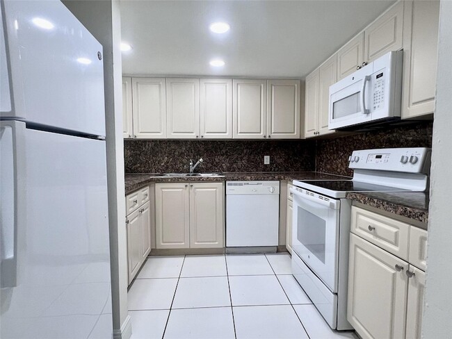 Photo - 17350 NW 68th Ave Unit 300-202 Condo