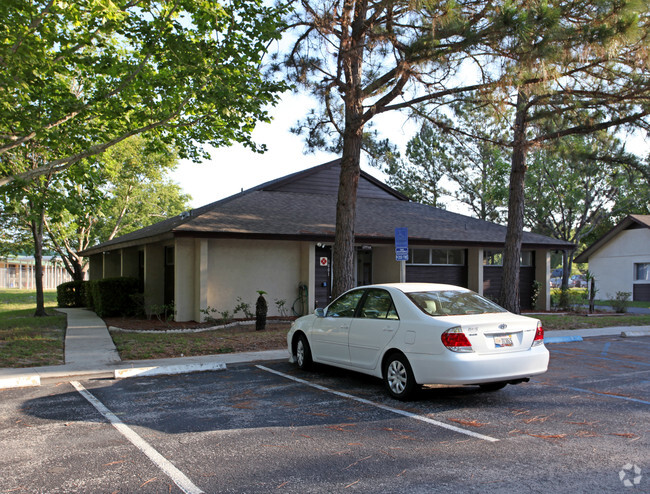 Primary Photo - Villas of Mount Dora Rental
