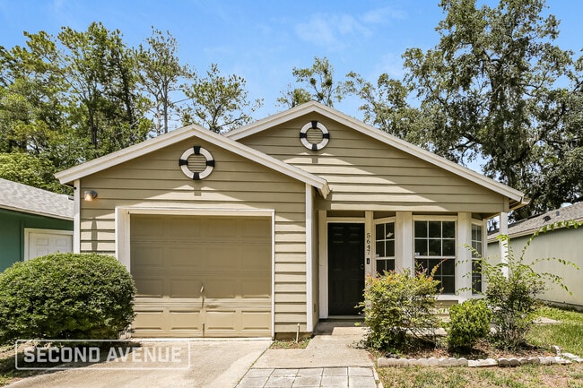 Building Photo - 5647 Ellis Trace Dr