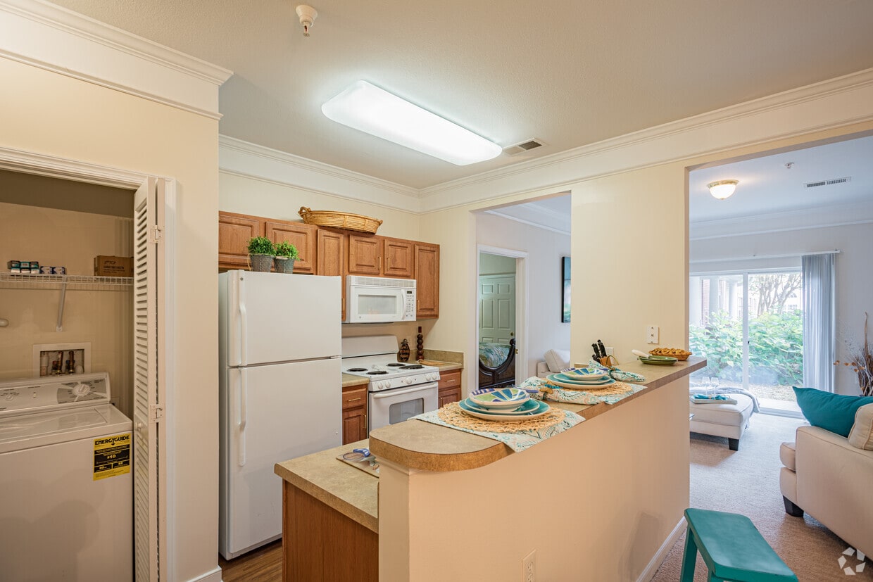 Floor Plan - 2 Bedroom