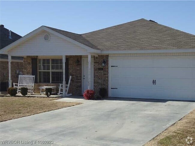 Building Photo - 6604 Huntington Ct Rental