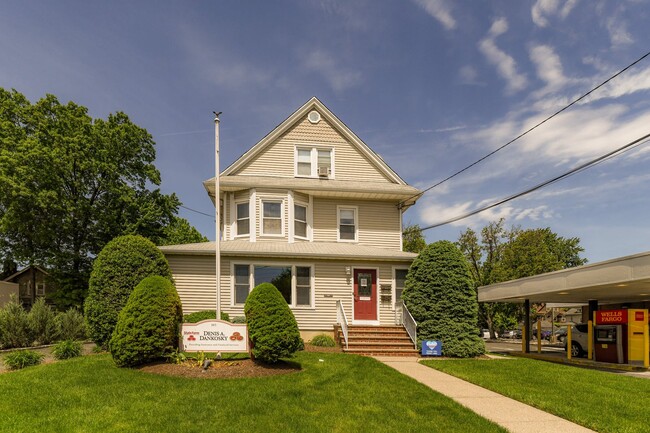 Photo - 105 Miln St Apartment