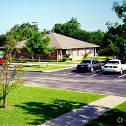 Primary Photo - Pecan Place Rental