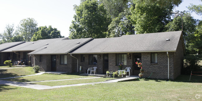 Primary Photo - Sequoyah Village Apartments