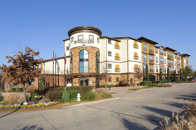 Photo - Evergreen Farmers Branch Apartments