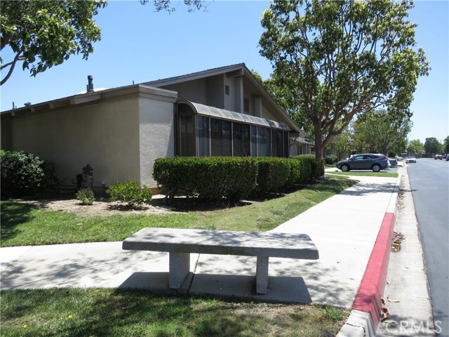 Photo - 8886 Plumas Cir Townhome