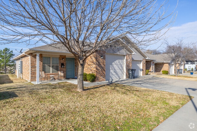 Building Photo - Cherokee Meadows