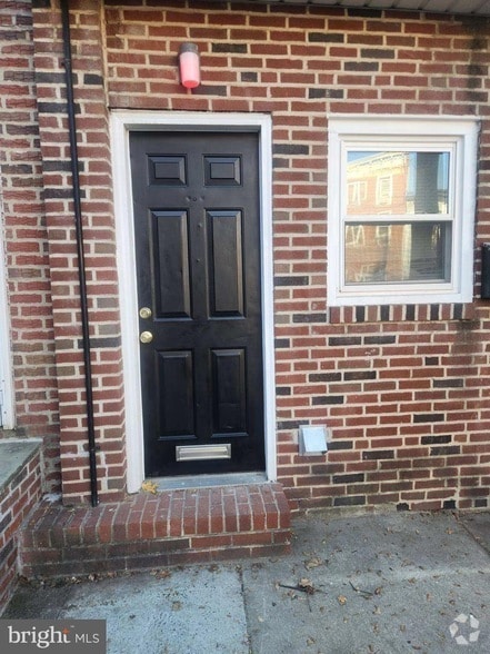 Building Photo - 1528 E Susquehanna Ave Rental