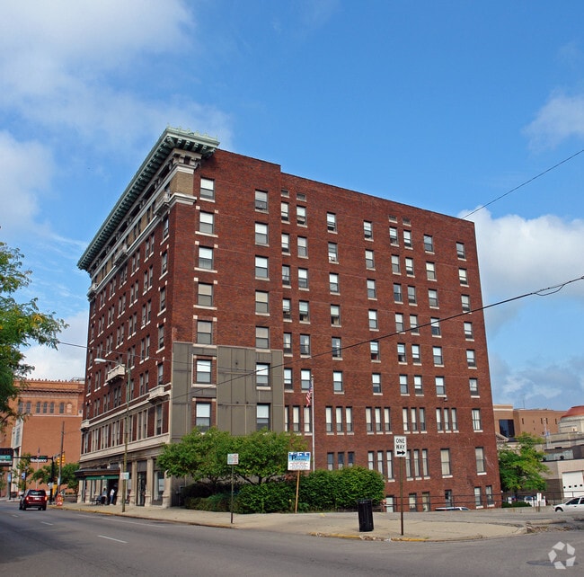 Building Photo - Shawnee Place Rental