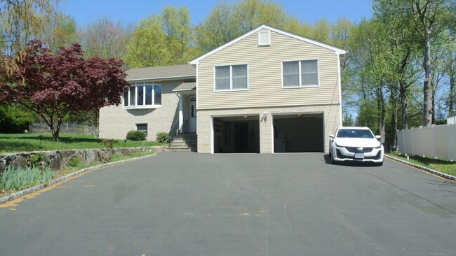 Photo - 302 Westwood Rd Rental
