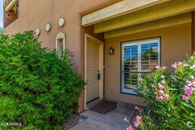 Building Photo - 1425 E Desert Cove Ave Rental