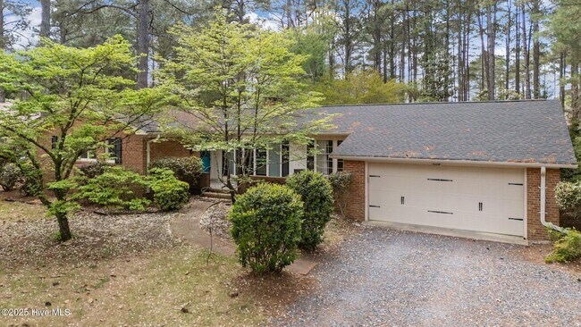Photo - 185 Pine Ridge Dr Rental