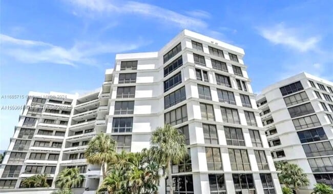 Photo - 13951 Kendale Lakes Cir Unit 601A Condo