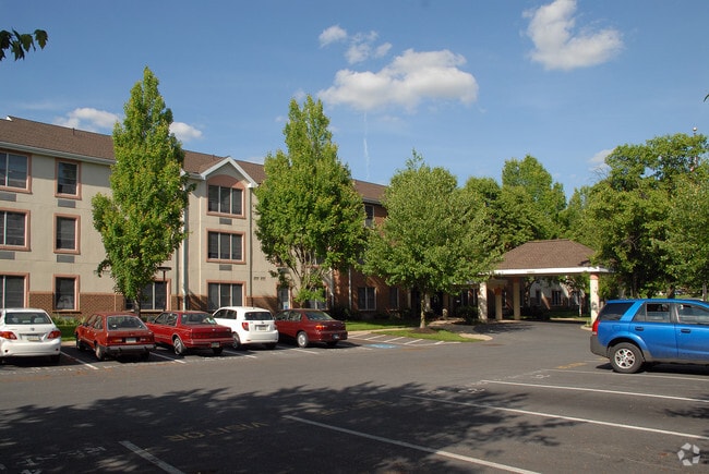 Photo - Village Garden Apartments