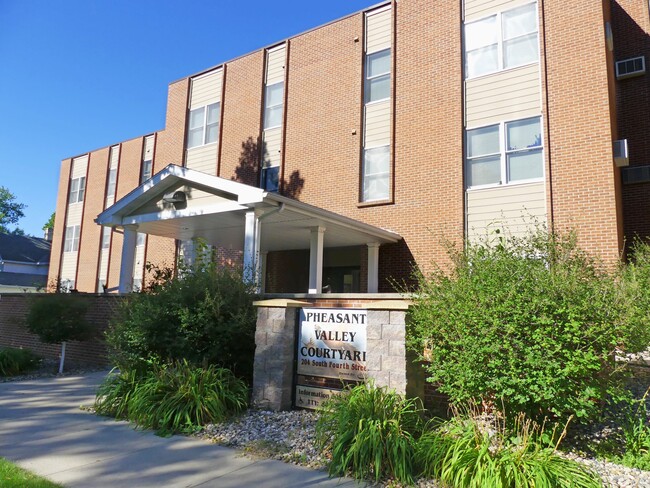 Pheasant Valley Courtyard Apartments - Pheasant Valley Courtyard Apartments