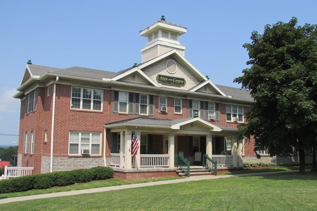 Avon on the Green - Avon on the Green - Senior Living Apartments