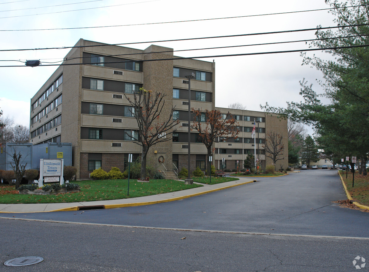 Lindenwold Tower - Lindenwold Tower Apartments