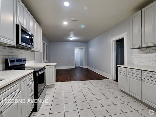 Building Photo - 3622 Silver St Rental
