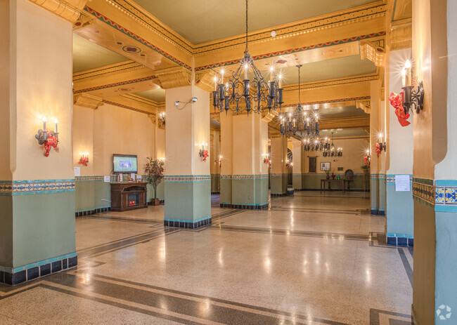 Lobby - Hamilton Senior Community Rental