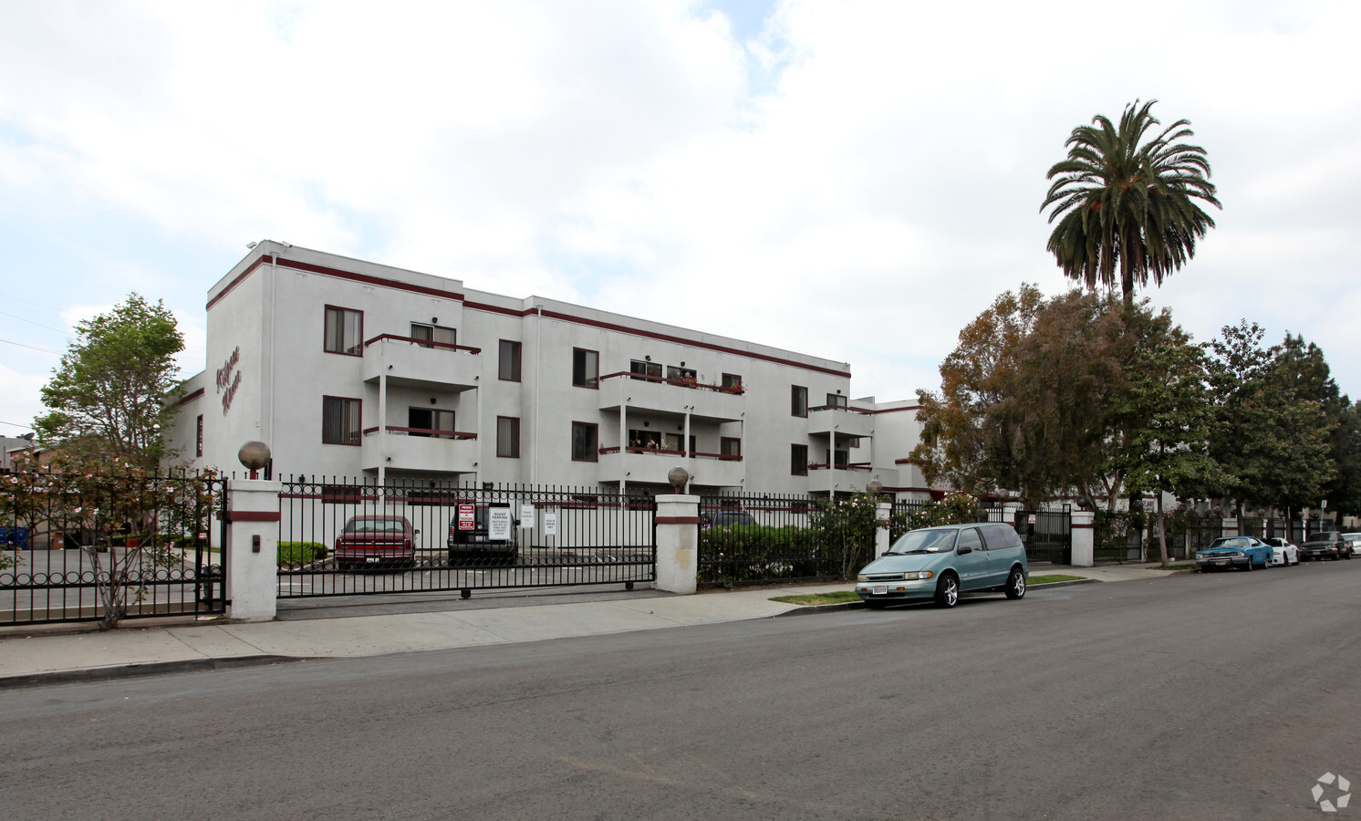 Photo - Kilgore Manor Apartments